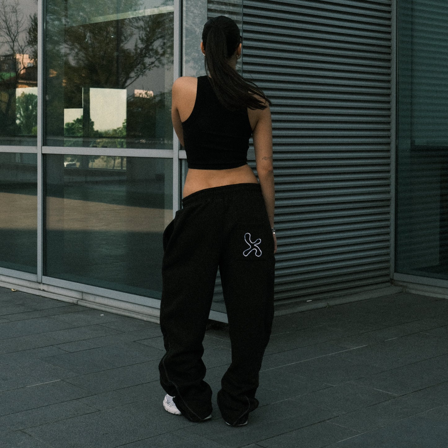 RIPPED SWEATPANTS BLACK